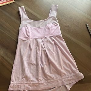 Lululemon Elevate tank pretty purple size two